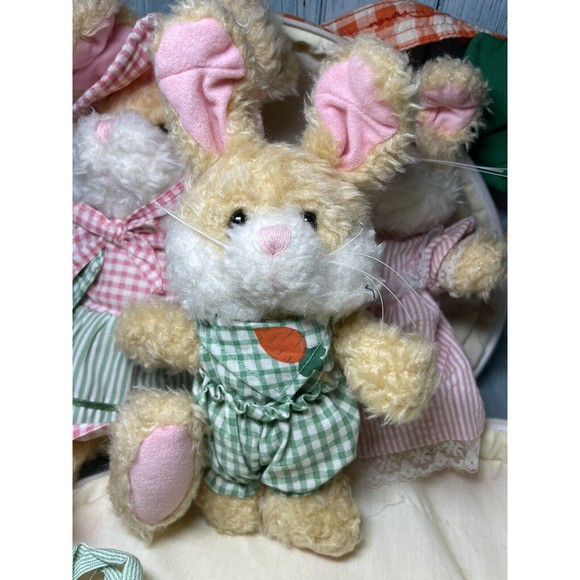 Easter Mommy Rabbit & 2 bunny Zip-up Carrot take along bag house play set plush - Picture 7 of 9